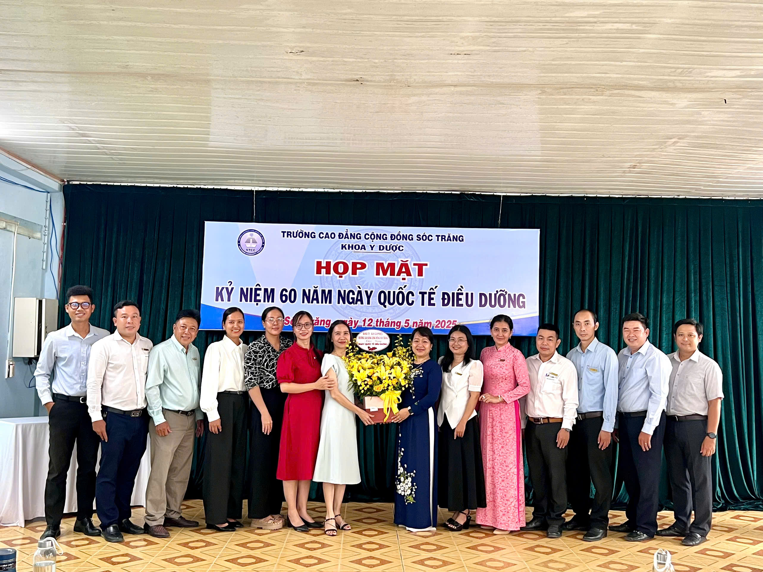 Trường Cao đẳng Cộng đồng Sóc Trăng tổ chức họp mặt kỷ niệm 60 năm Ngày Quốc tế Điều dưỡng (12/5/1965 – 12/5/2025)